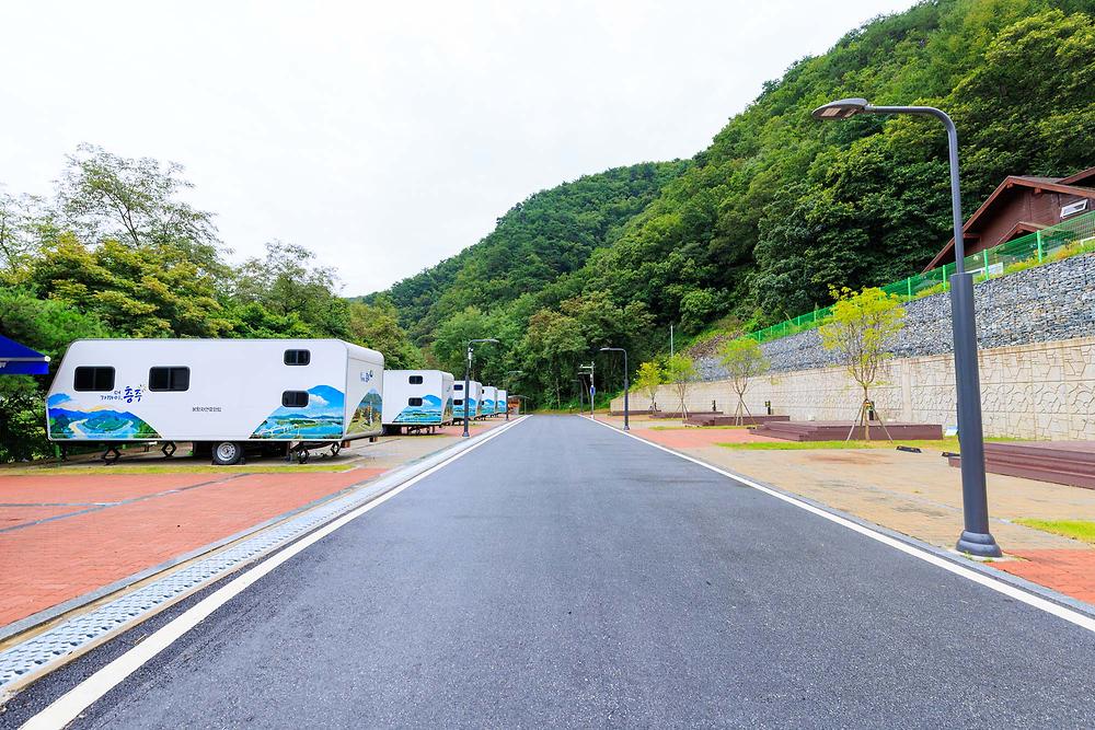 봉황자연휴양림 숲속야영장