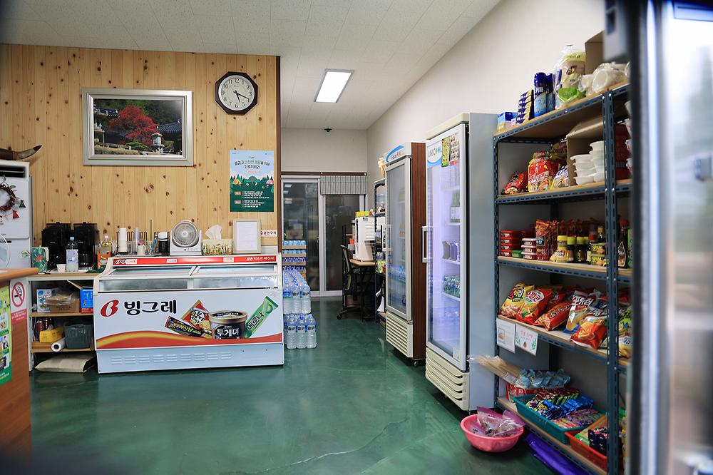 젤코바 캠핑장