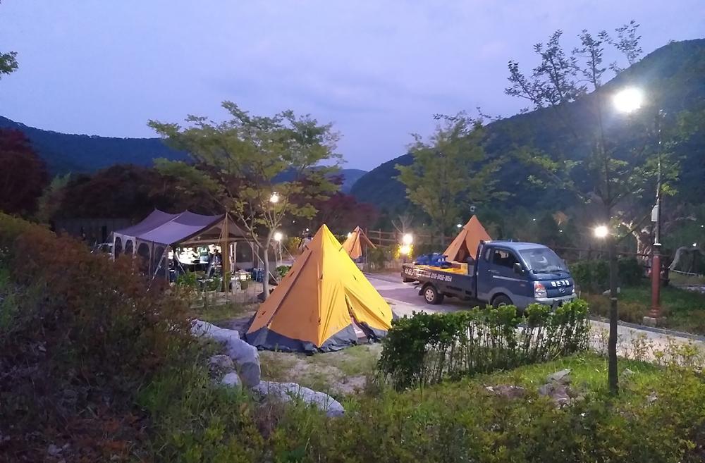 고창군 선운산 국민여가캠핑장