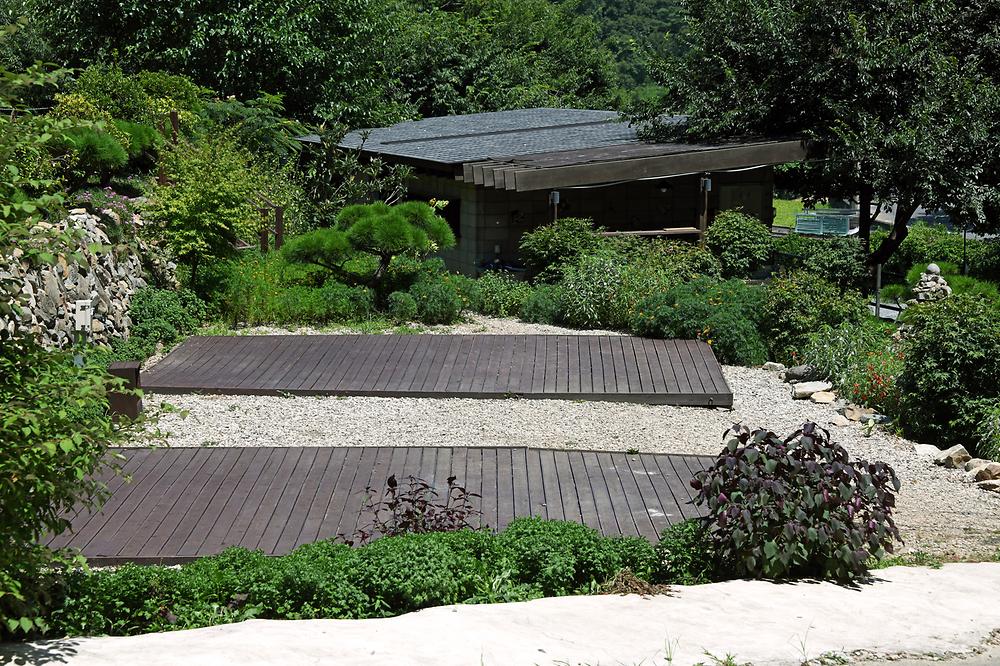 돌담캠핑장