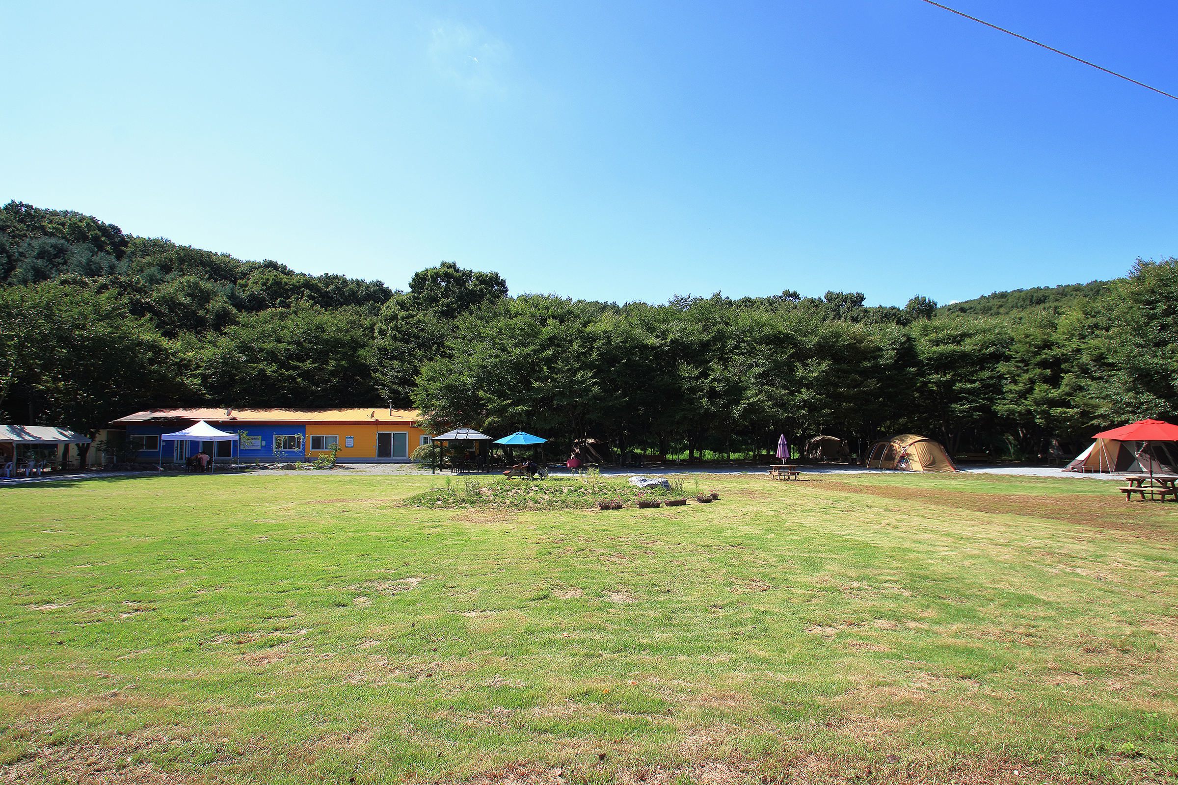 라포레캠핑장